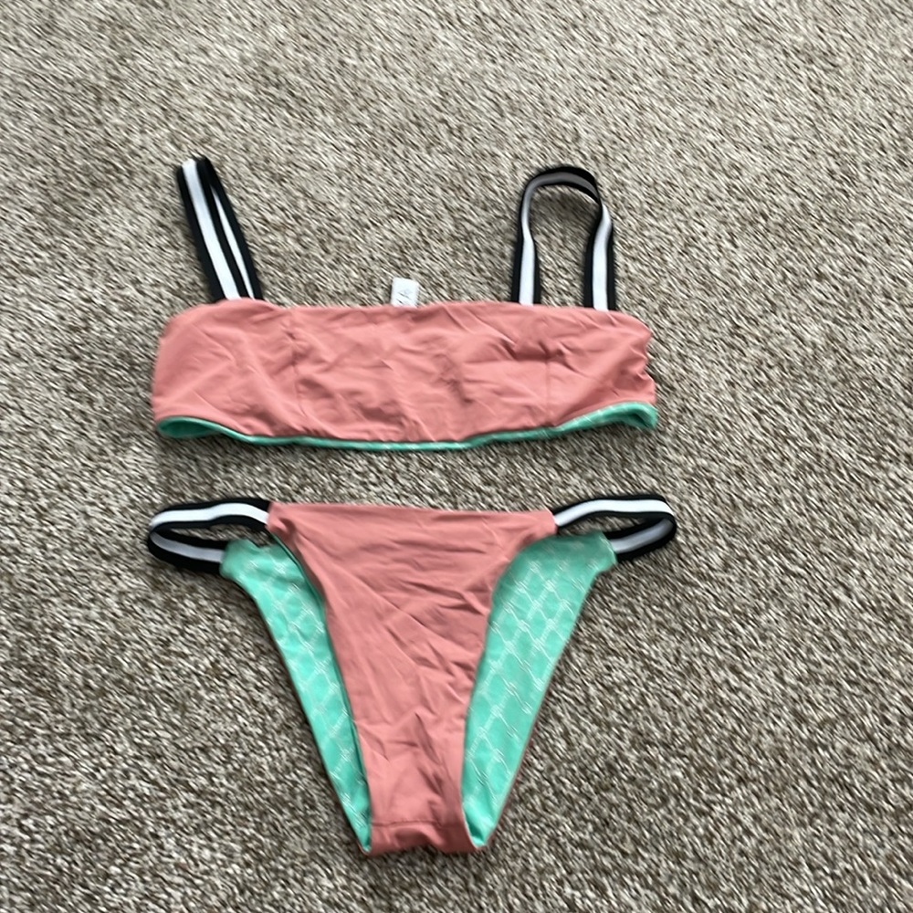 Reversible Bikini - Picture 2 of 2